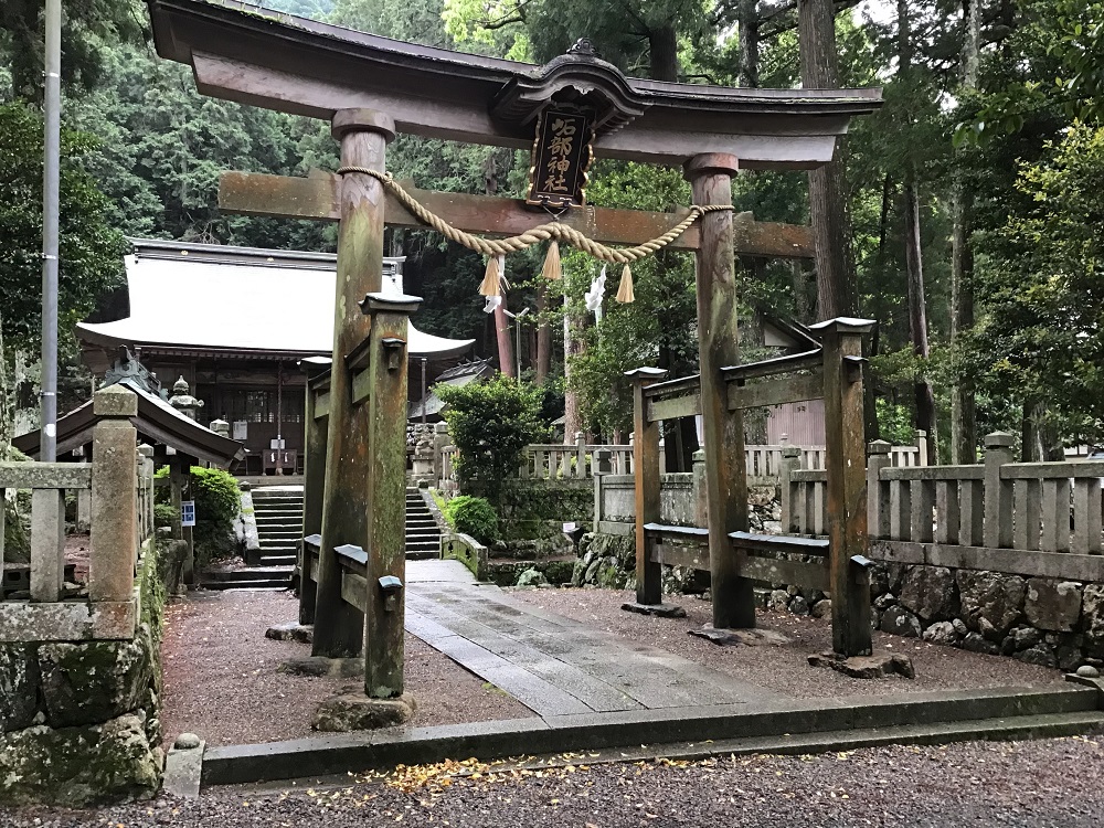 神社 