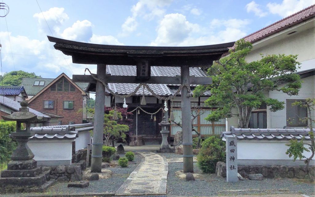 織田神社